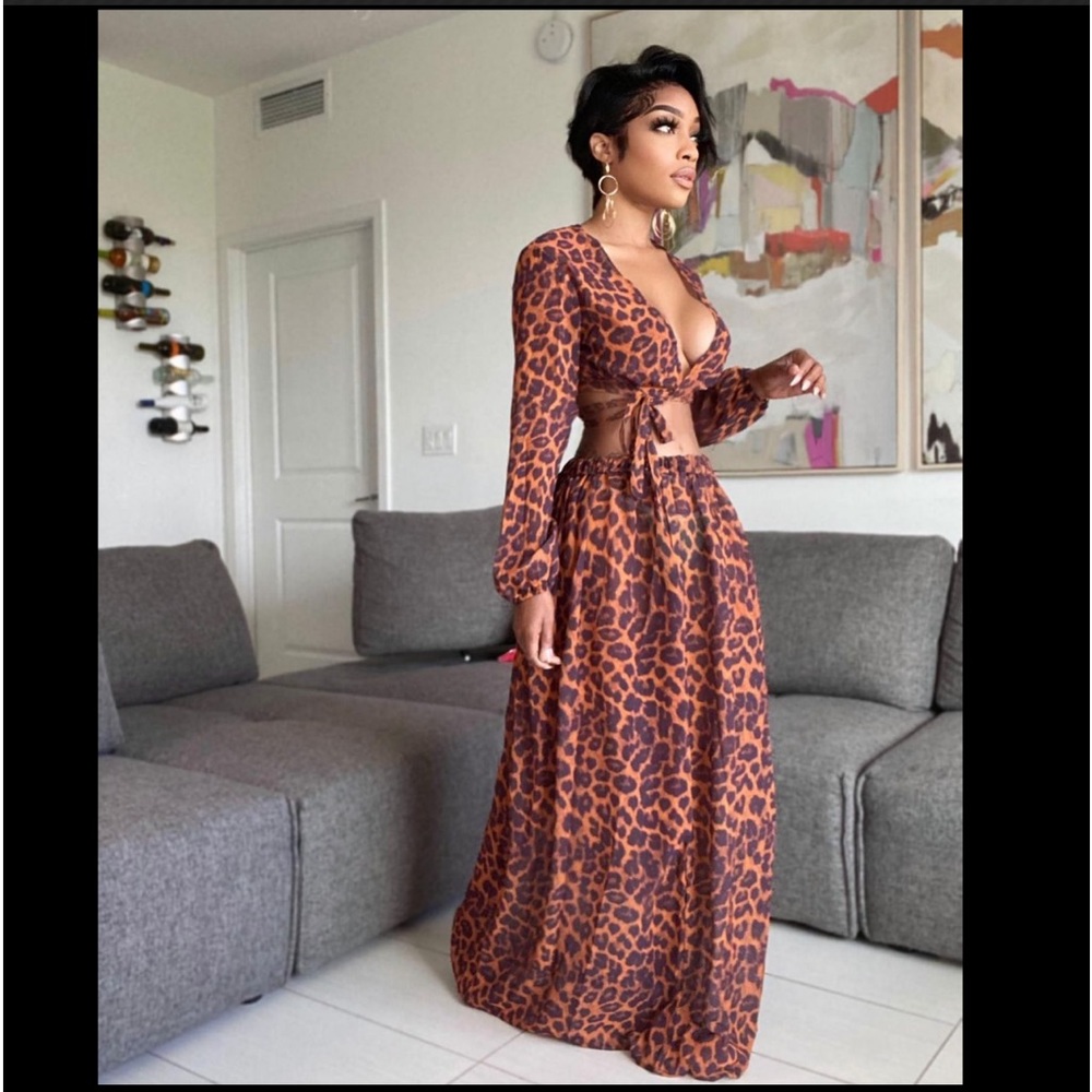 🐆 Leopard two piece maxi skirt set 🐆